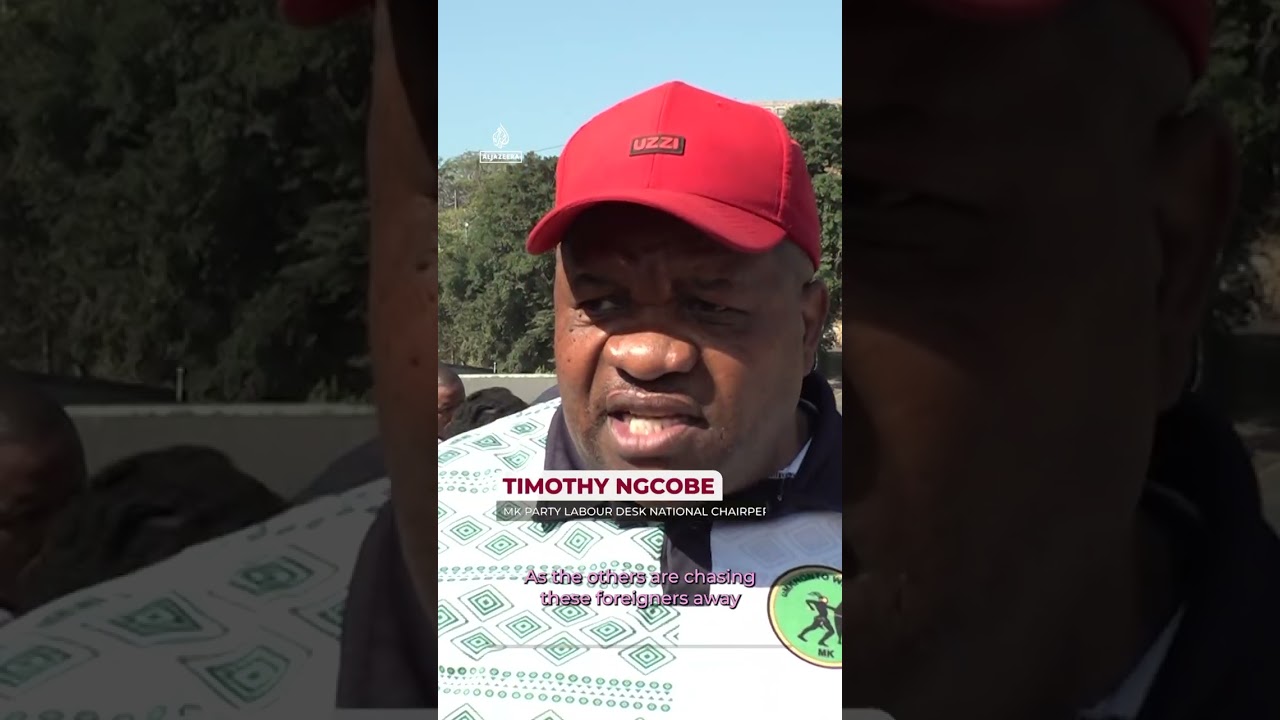 South Africans line up for jobs after exodus of foreign workers | AJ #shorts