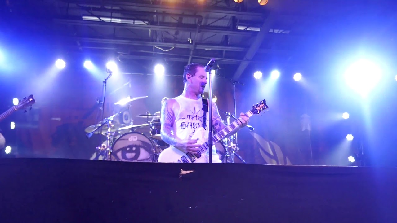 Stone Sour (09) Rose Red Violent Blue (This Song Is Dumb & So Am I) @ Soul Kitchen (2018-05-09) 