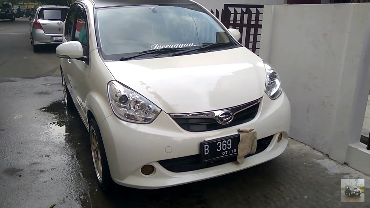 2013 Daihatsu Sirion (Perodua Myvi) A/T Start Up & In 