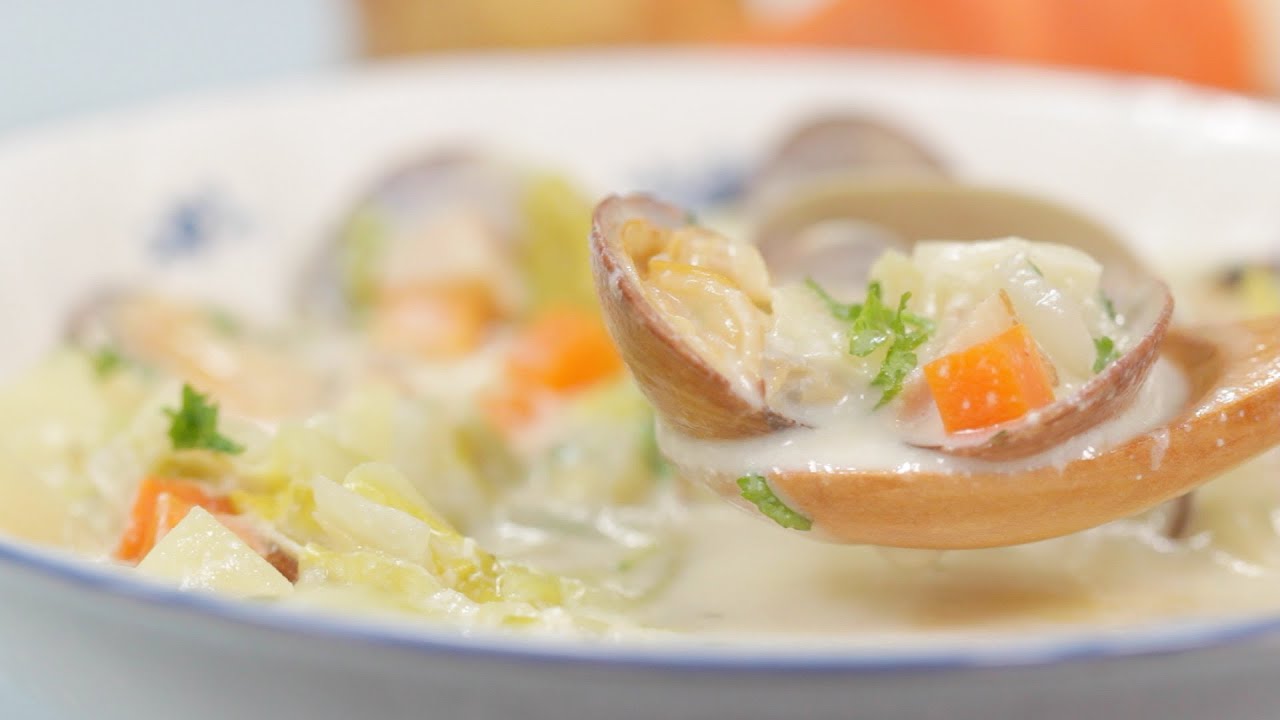 Clam Chowder Recipe (Winter Soup with Seasonal Clams and Vegetables) | Cooking with Dog