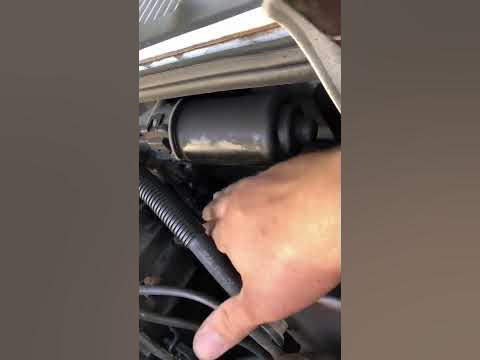 2001 Ford Explorer PCV Valve Placement - YouTube