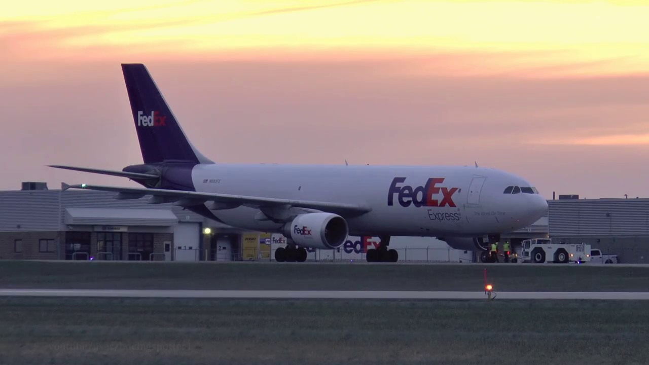 Fedex A300 Engine Start and Sunset Takeoff