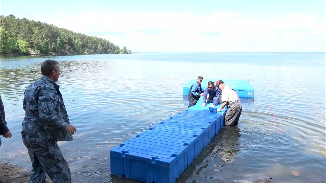 Пластиковый понтон 2 Float. Понтон плавучий модуль Пирс поплавок d315. Сборка понтона. Понтон из пластиковых бочек.