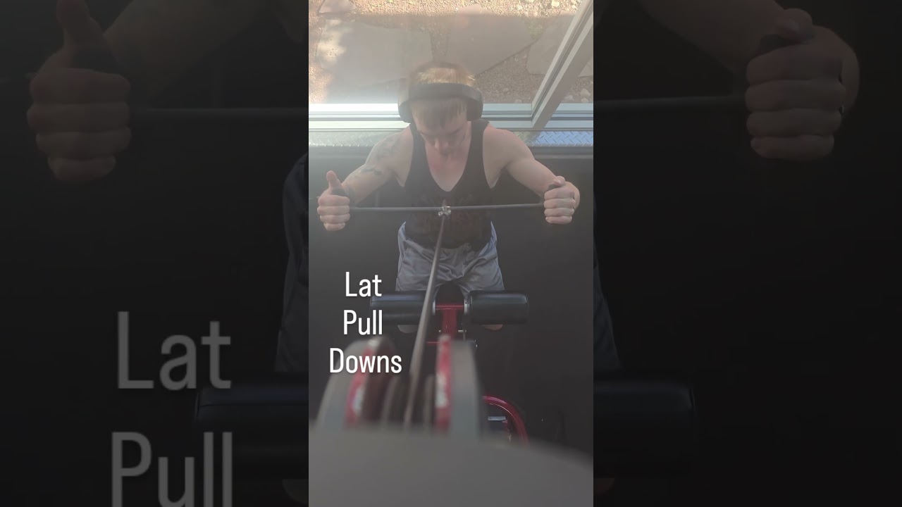 Building my back up#backday #latday #gym2026 #fitnesscoach #beastmode