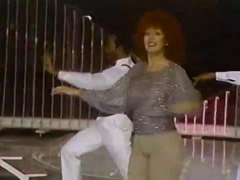 Iris Chacón- Bailable - YouTube