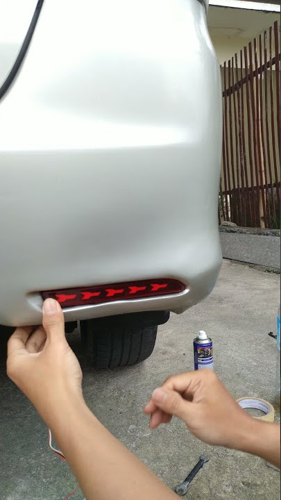 Ganti Reflektor Bumper belakang innova dgn Lampu Reflektor Variasi || DIY  #shorts