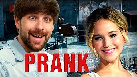 JENNIFER LAWRENCE PRANKS SMOSH (#PrankItFwd)