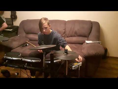 барабанная установка BEHRINGER XD80USB
