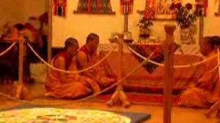 Тибетские монахи поют-2