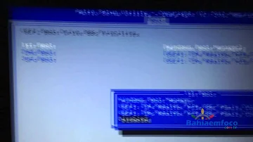Como dar o boot pelo CD no notebook Positivo?