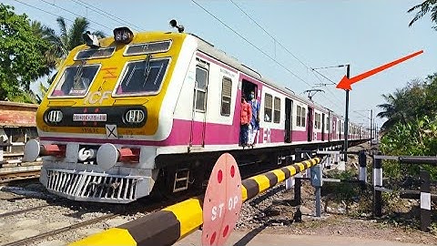 TRAIN Like BULLET || Fresh ICF Emu Train High Speed Moving Out at Rail Gate : Indian Railway