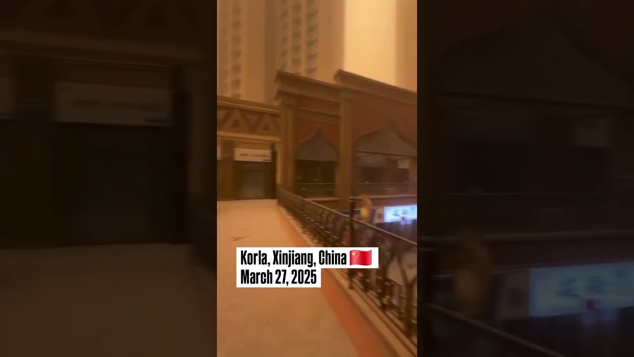 Korla, Xinjiang, China 🇨🇳 hit with a massive sandstorm....