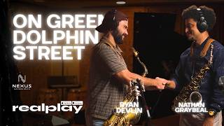 2 Saxophones Trade over Green Dolphin Street