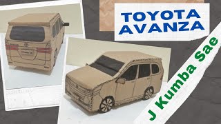 Miniatur Mobil TOYOTA AVANZA Terbuat Dari Kardus