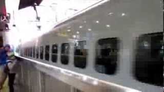 ＪＲ東日本　E3系+E5系電車　「こまち・はやて85号」　発車　東京駅　2013/12/29