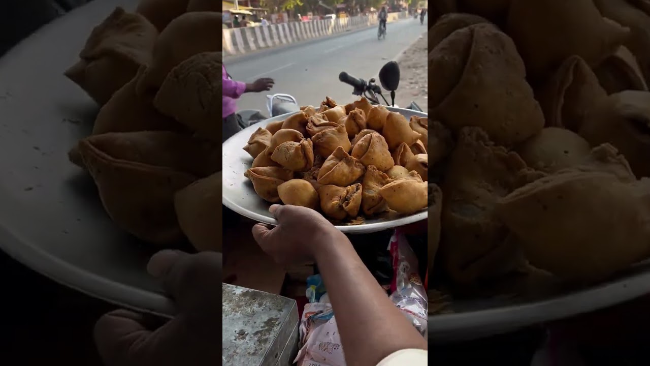 Most Famous Nandu Samosa Wale Of Firozabad 😅  Street Food    shorts  foodie hub
