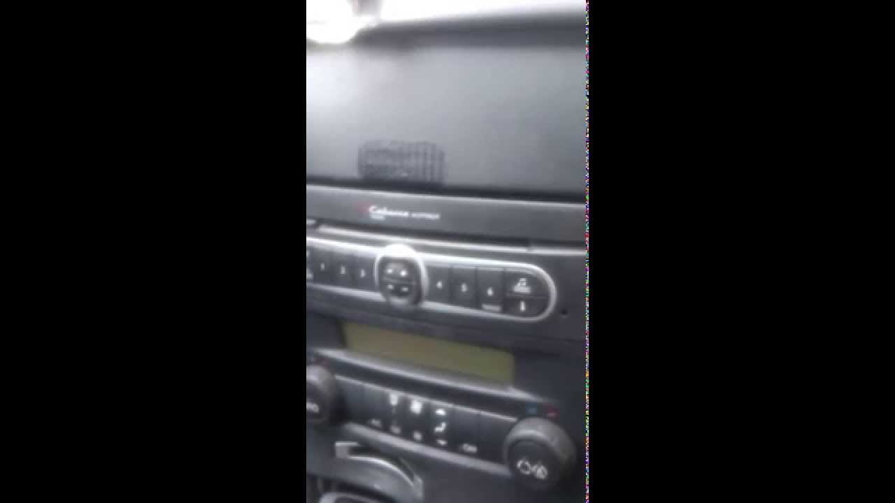 Как активировать аукс на рено меган 2