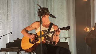 Shawn Mendes   In Toronto  The Mountain