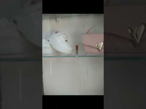 زورونا في المحل أو تواصلوا معنا للطلب أونلاين على الرقم 76 183 171