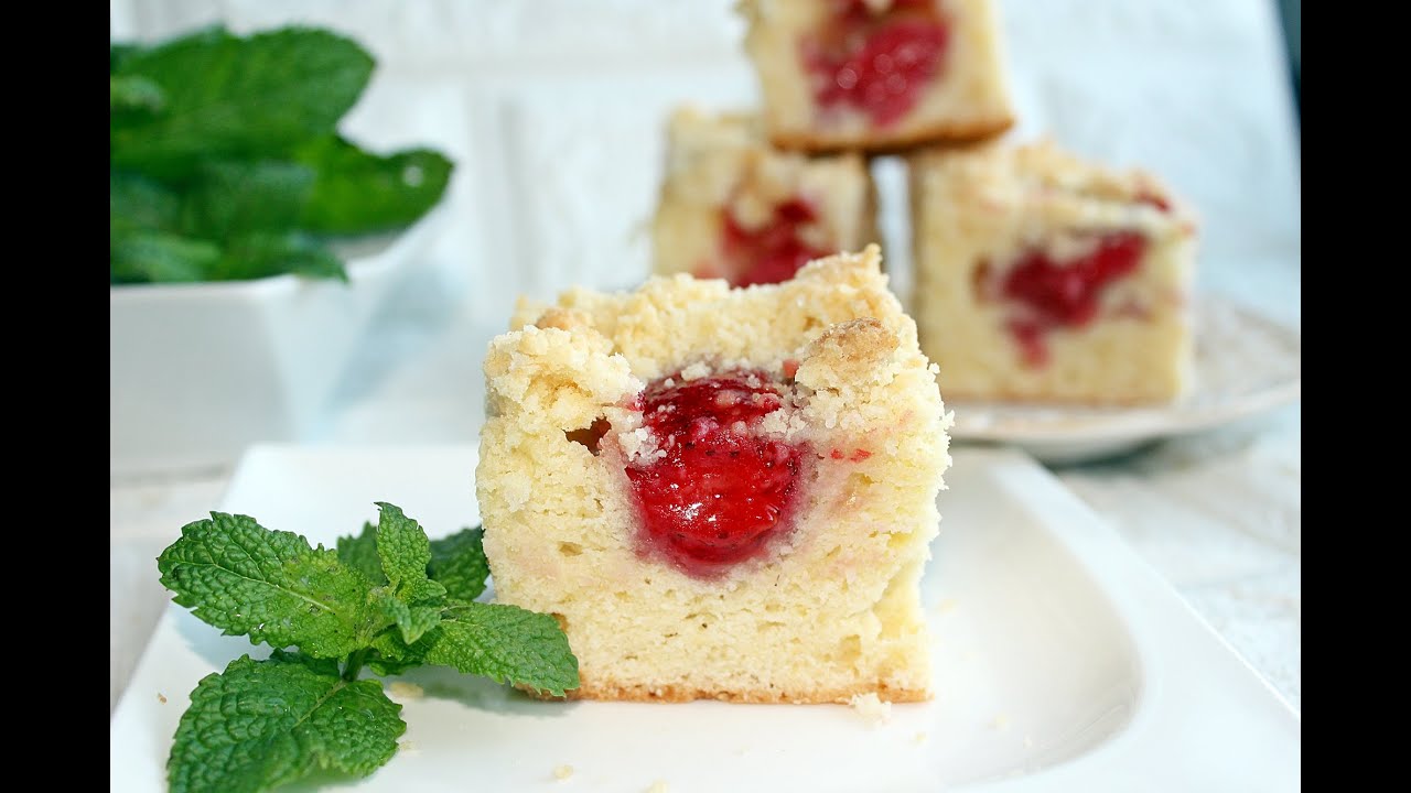 CIASTO UCIERANE NA MAŚLE Z TRUSKAWKAMI I KRUSZONKĄ #cake #ciasta #strawberry #truskawki #sweet