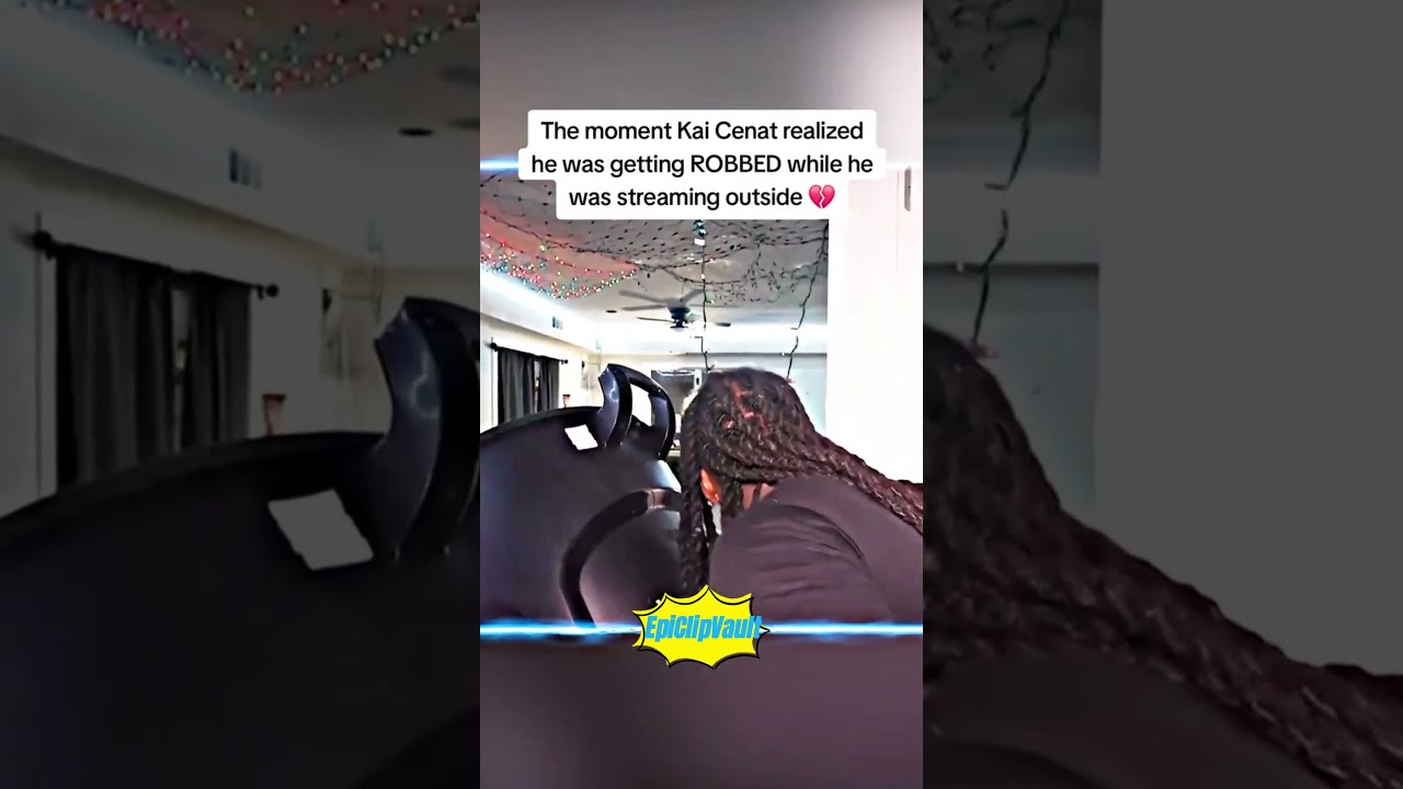 Kai Cenat Realized He Was Getting ROBBED While Outside Kaicenatstream Amp Robbery Twitch