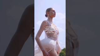 A BALLERINA! Karolina Spakowski opening the Jacquemus Fall/Winter 2023 show, ’LE CHOUCHOU’ #shorts