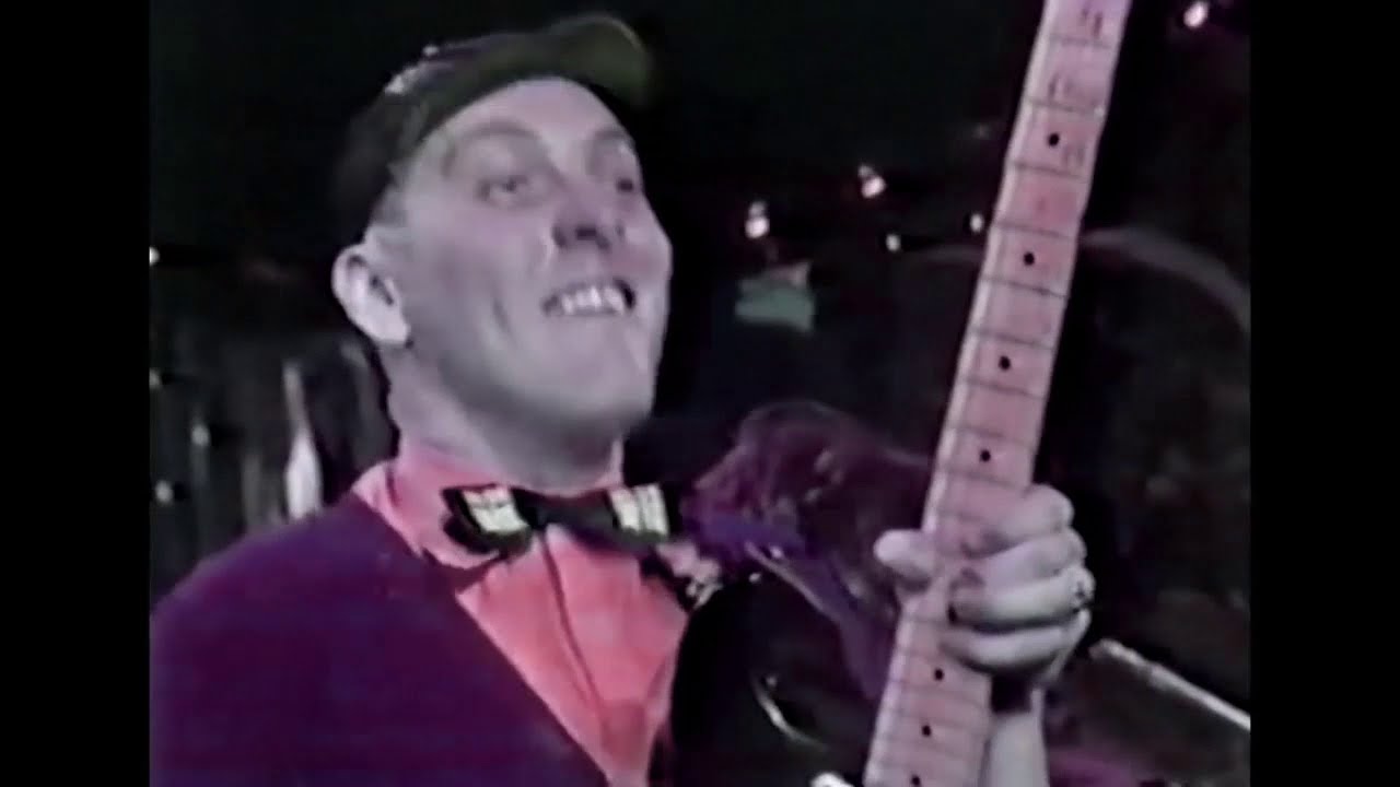 CHEAP TRICK\Hello There\Clock Strikes Ten\giant drum sticks finale