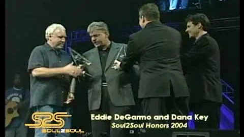 Todd Agnew and DeGarmo & Key at Soul2Soul Honors 2...