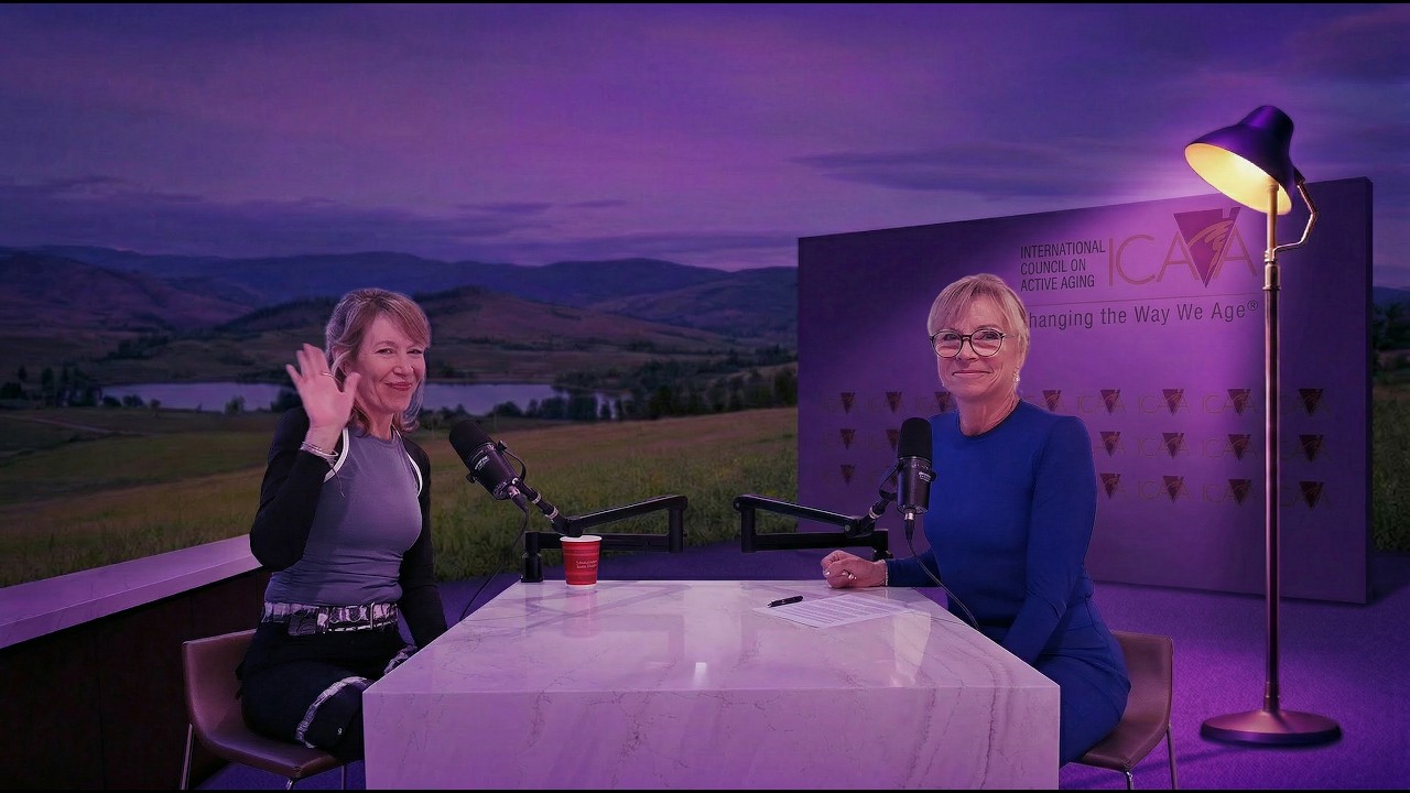 Elise Foss, personal trainer and wellness coach in Chicago, presenting somatic movement and posture techniques at the ICAA 2025 conference. Viva Elise Skokie IL.