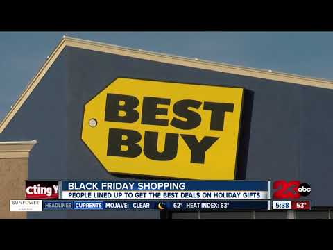 best-buy-sees-a-line-as-black-friday-shoppers-wait-to-get-deals-on-tvs-and-laptops