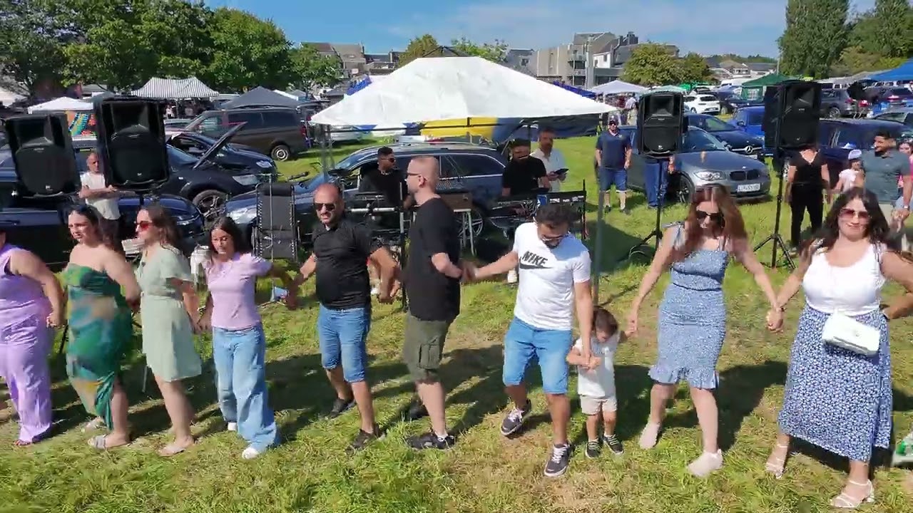 شير مريم العذراء في بلجيكا        Share the Virgin Mary in Belgium