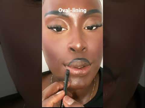 oval lining lips oval lining lips
