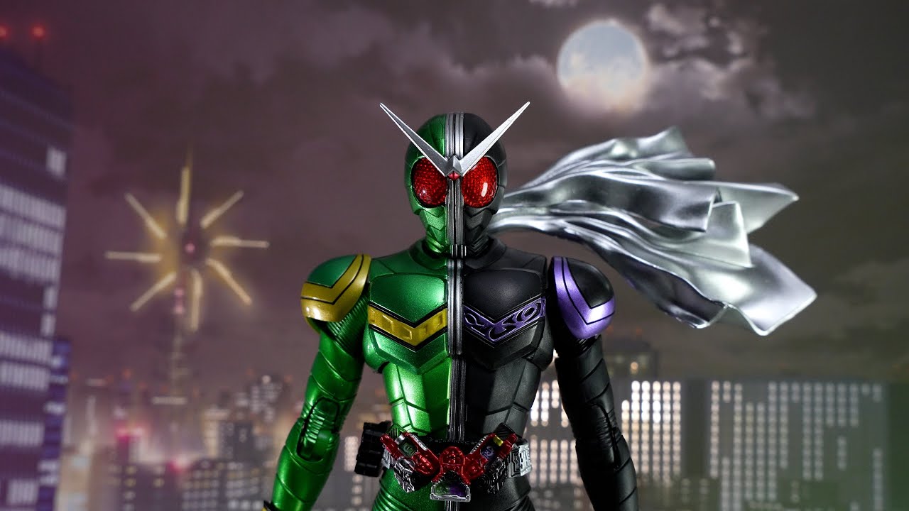 S.H.Figuarts（真骨彫製法）仮面ライダーW サイクロンジョーカー 風都