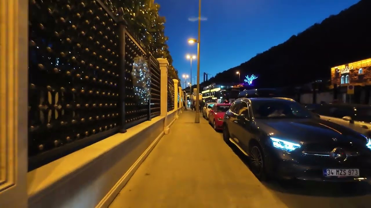 Istanbul Walking Tour - Muallim Naci St (Part 1) - Kuruçeşme to Ortaköy 4K