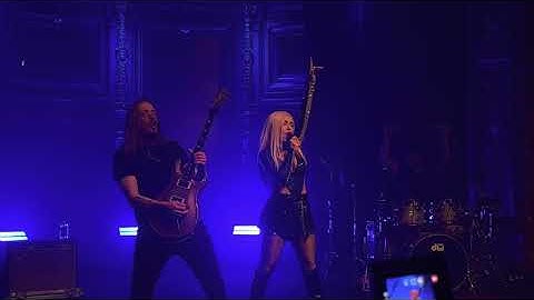 Ava Max - Kings & Queens - Stockholm 2023