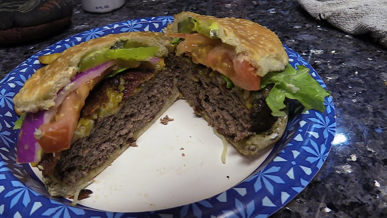 Back Yard Bacon Cheddar Burger (Roadhouse Style) YouTube