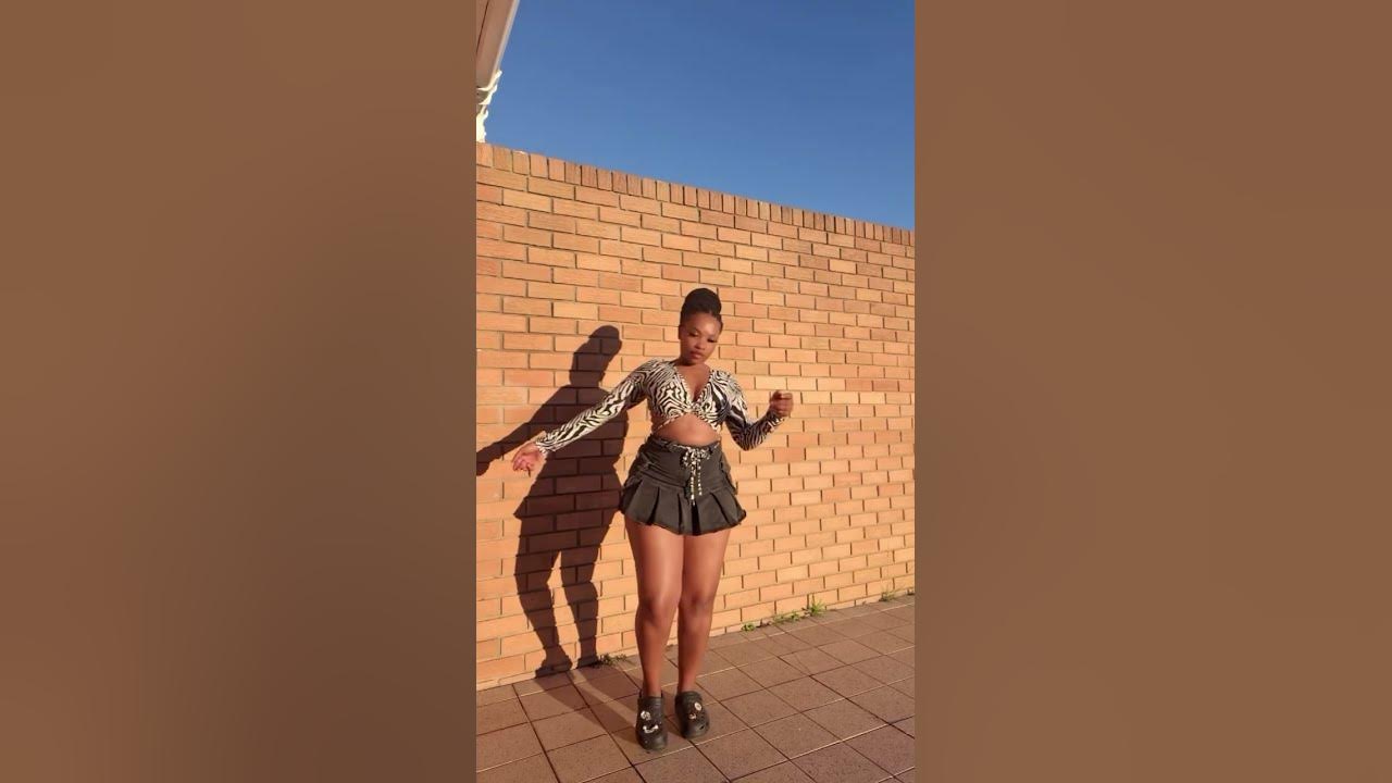 dlala ka yona 🖤 #amapianovibessa #amapiano #amapianodance #dance