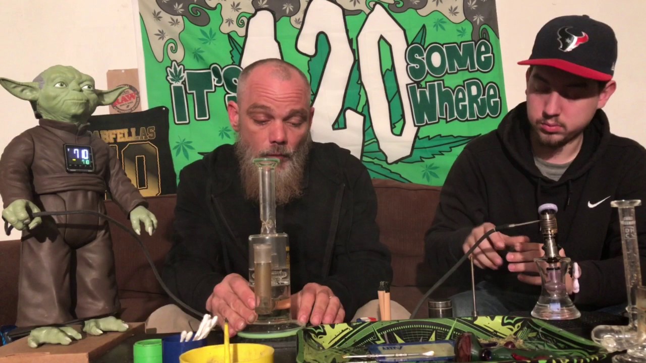 STARWARS FANS, MEET MY NEW FRIEND!!! , YODA ENAIL COMBO HITS