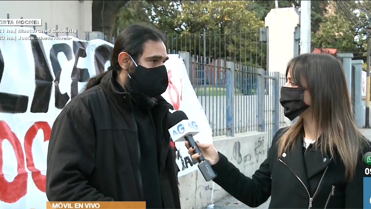 Liceo 18 ocupado por reclamos