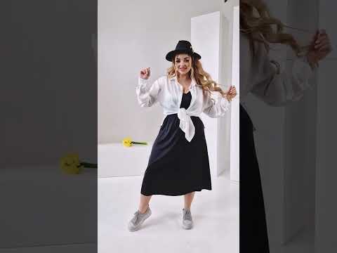 Сукня - комбінація жіноча на бретелях, довжини міді, батал, однотонна, Чорний, 48/50, видео 1