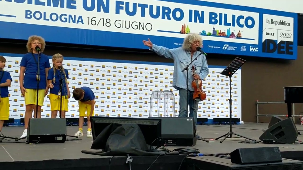 Alla fiera dell'est | Angelo Branduardi e il coro dei bambini ucraini