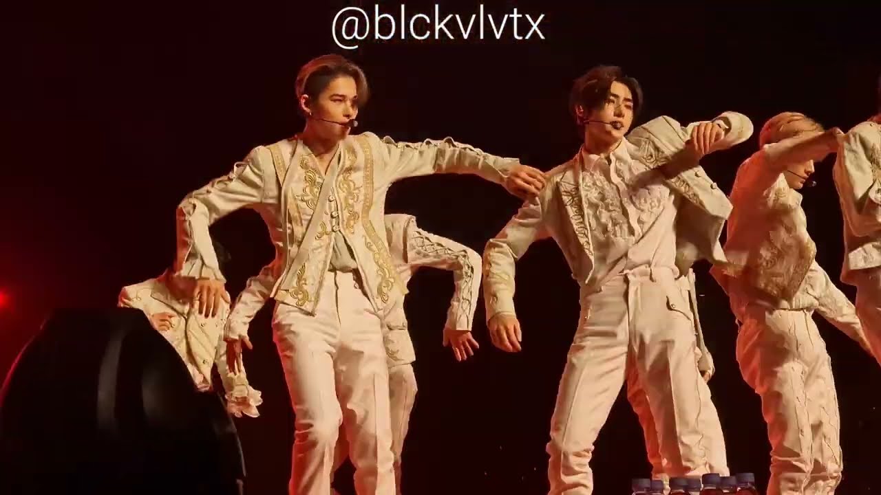 240121 Enhypen Fate in Singapore D2 intro + Drunk-Dazed Ultra HD fancam