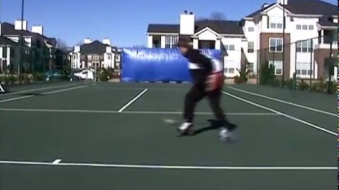 Smarthockey 6.10 Gliding with Puck - counter clockwise box