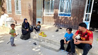 Download Lagu Azadeh's request to Hashem!!Hamid's help in the progress of the farm MP3 Download Lagu Azadeh's request to Hashem!!Hamid's help in the progress of the farm MP3