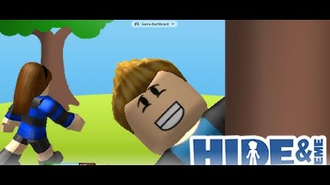 Playing HIDE AND SEEK EXTREME on Roblox!!!