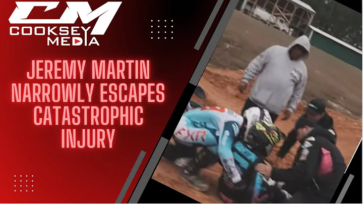 Jeremy Martin Barely Escapes Serious Injury/ClubMX...