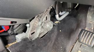 Sports Performance Aircon drain hose blocked / Windows misting up - Freelander 2/LR2
