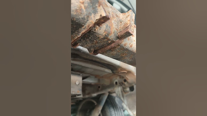 Oxido en el chasis y gancho de remolque por culpa del salitre.#volkswagen #sharan