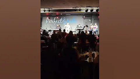 Deirdre Gaddis LIVE 12/31 Medley
