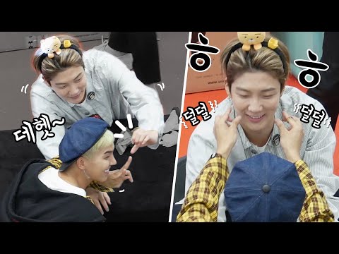 엔딩 장난꾸러기 송민호 mischievous <strong>MINO</strong>, at the ending.(feat. 이승훈 HOONY): 위너 팬사인회 <strong>WINNER</strong> Fansign Event : 편집 직캠